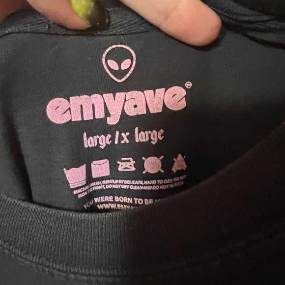 Emy Ave - No Hard Feelings, Baby! 8 Ball Tee - L/XL - Picture 2 of 5